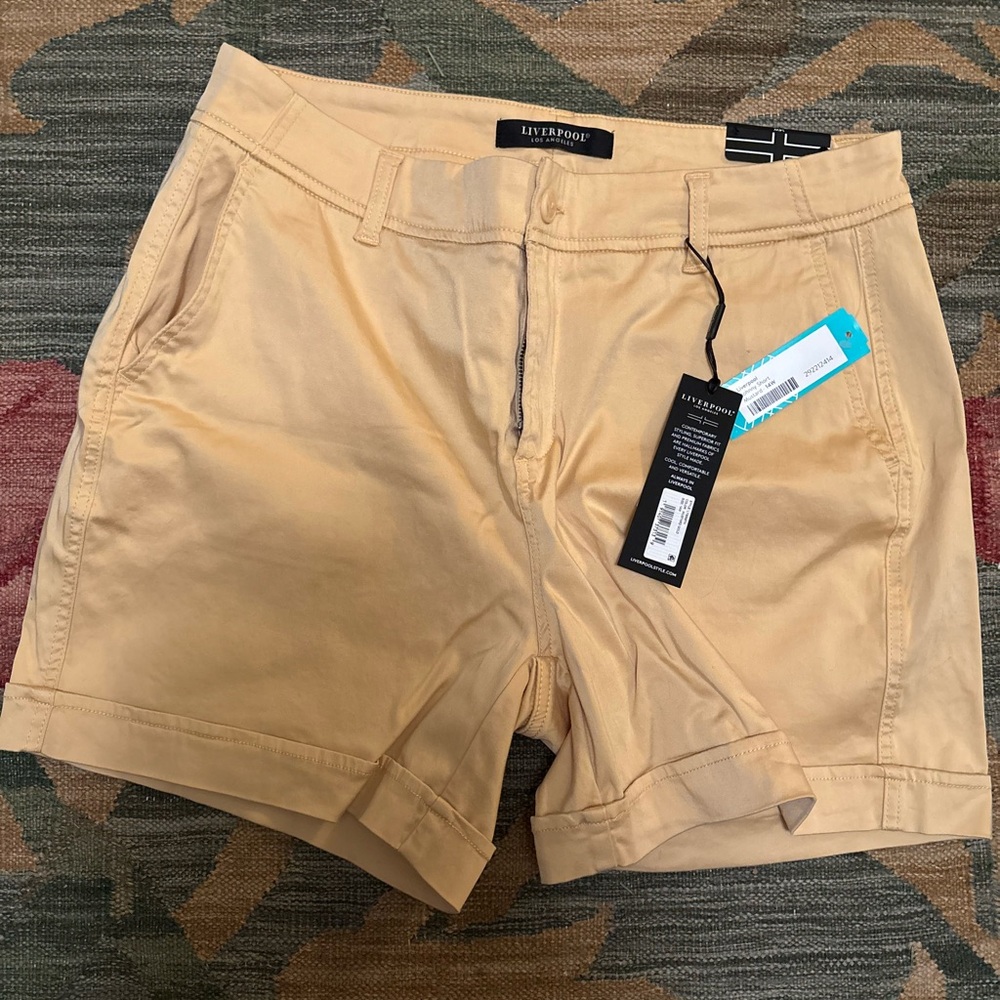 Liverpool Women’s Shorts in Yellowish
